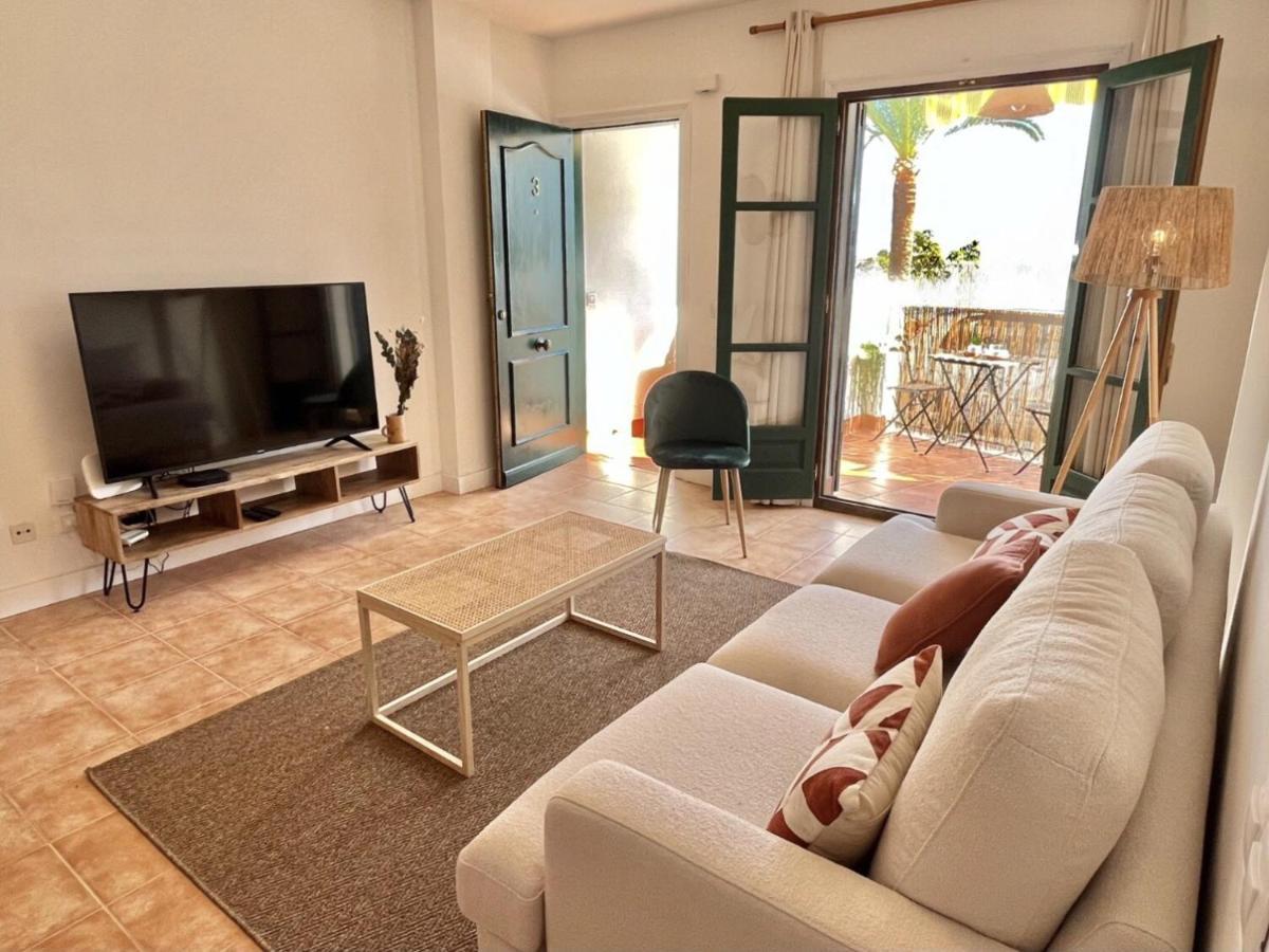 Casa La Aguanosa Con Piscina Y Vistas Al Mar Apartment Frigiliana Exterior foto