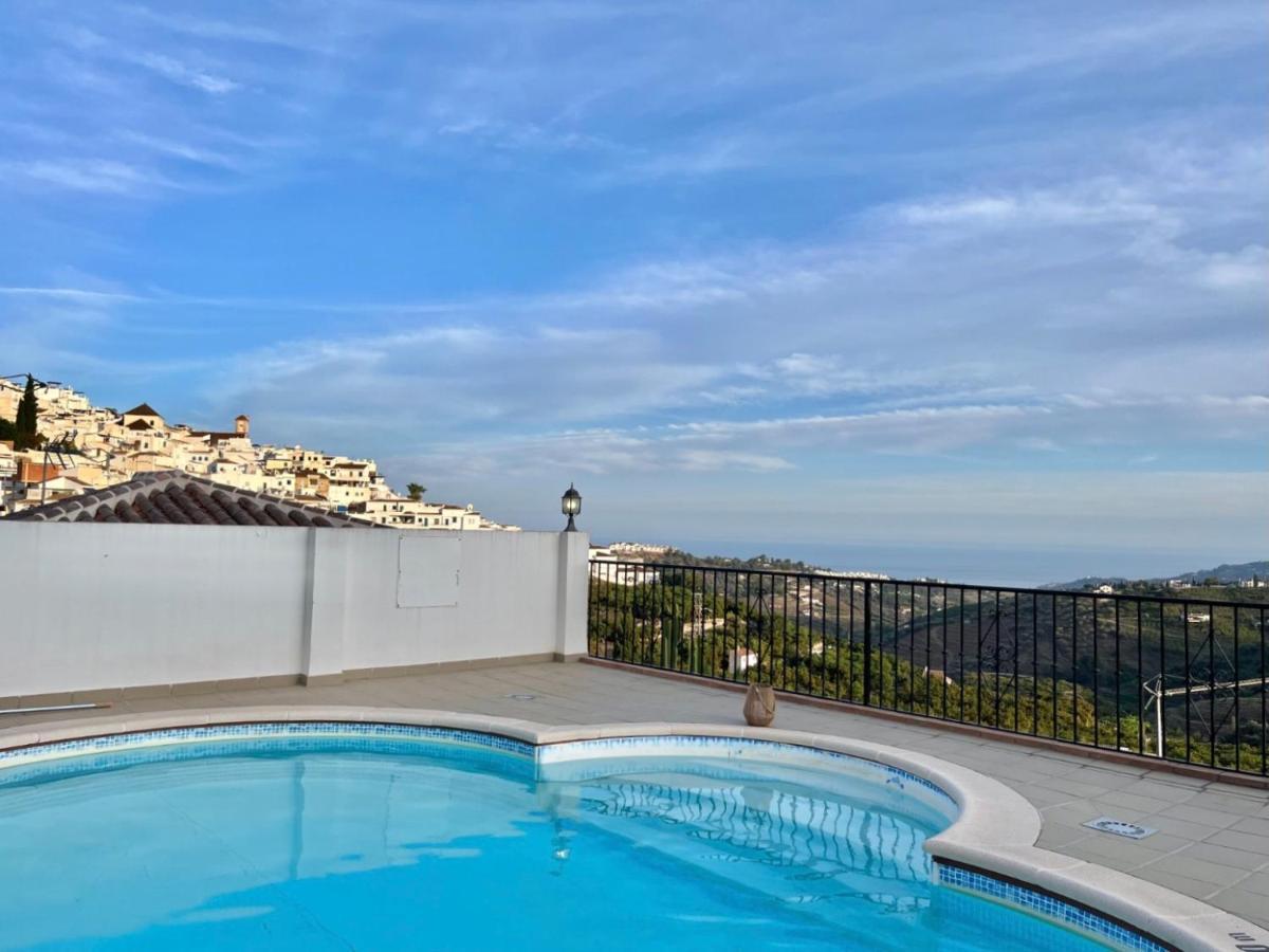 Casa La Aguanosa Con Piscina Y Vistas Al Mar Apartment Frigiliana Exterior foto